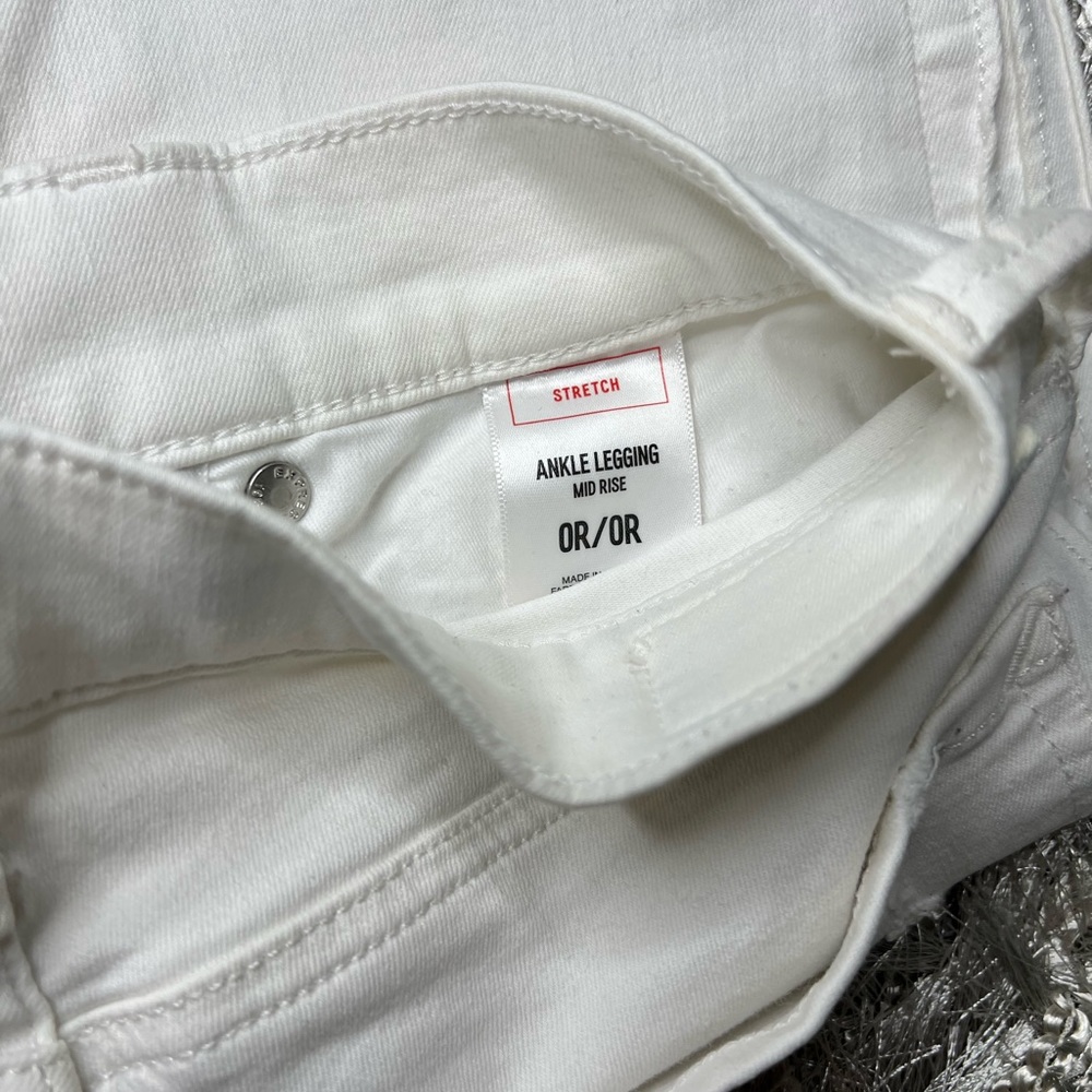 Express Mid Rise Jeans - Picture 3 of 5